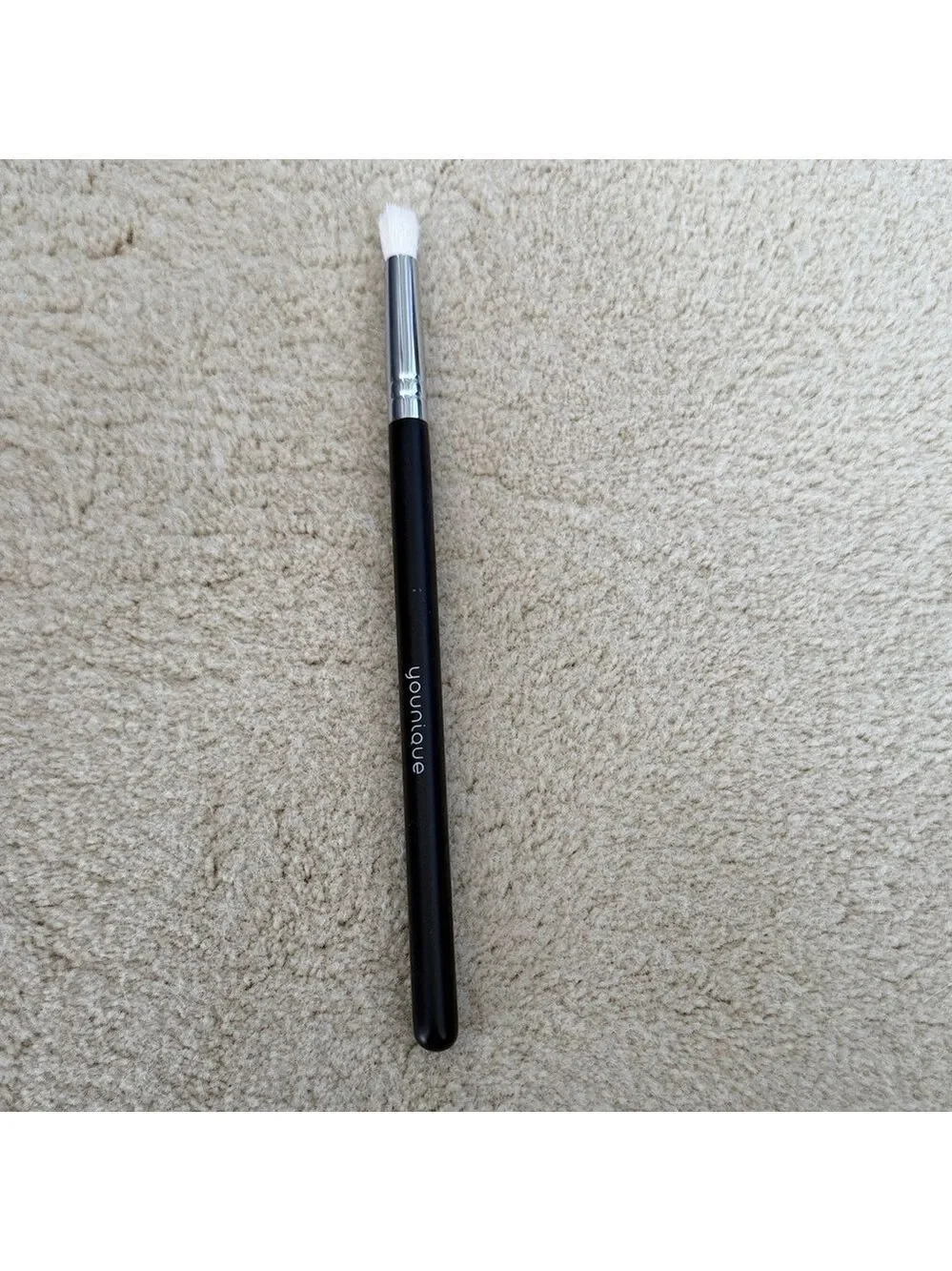 Younique Black crease Makeup Brush